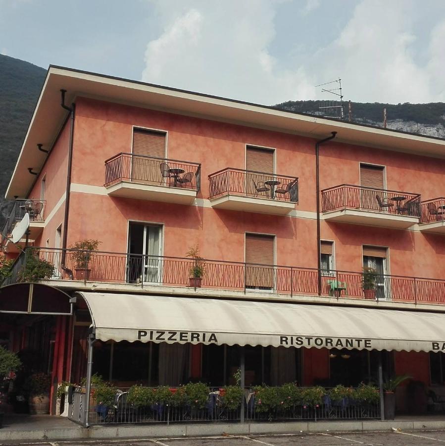 Hotel Belvedere Rivalta di Brentino Eksteriør bilde